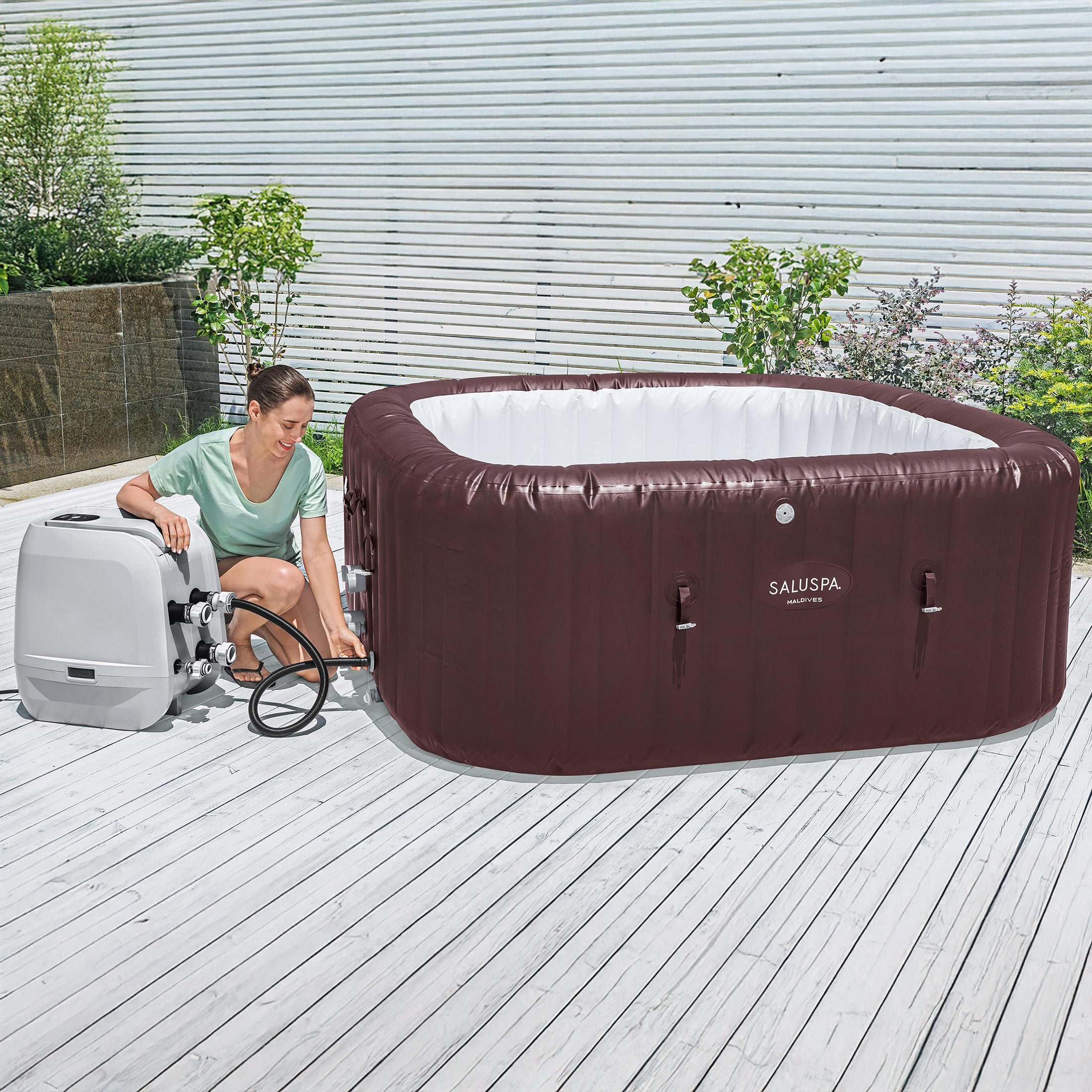 SaluSpa Maldives Energy-Efficient Smart HydroJet Pro Inflatable Hot Tub with App Control 5-7 person - Image 11