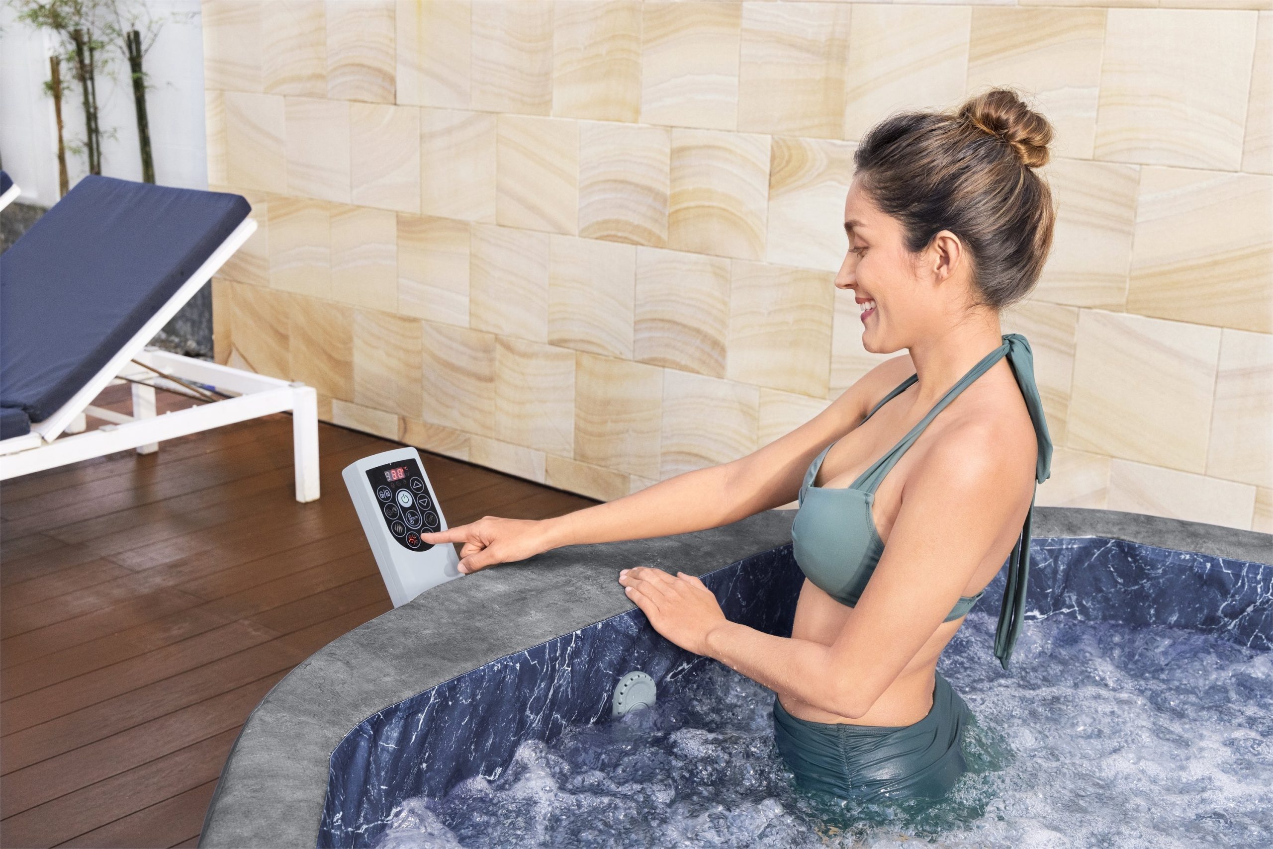 SaluSpa Paris UltraFit Smart AirJet Plus Hot Tub with App Control 4-6 person - Image 4