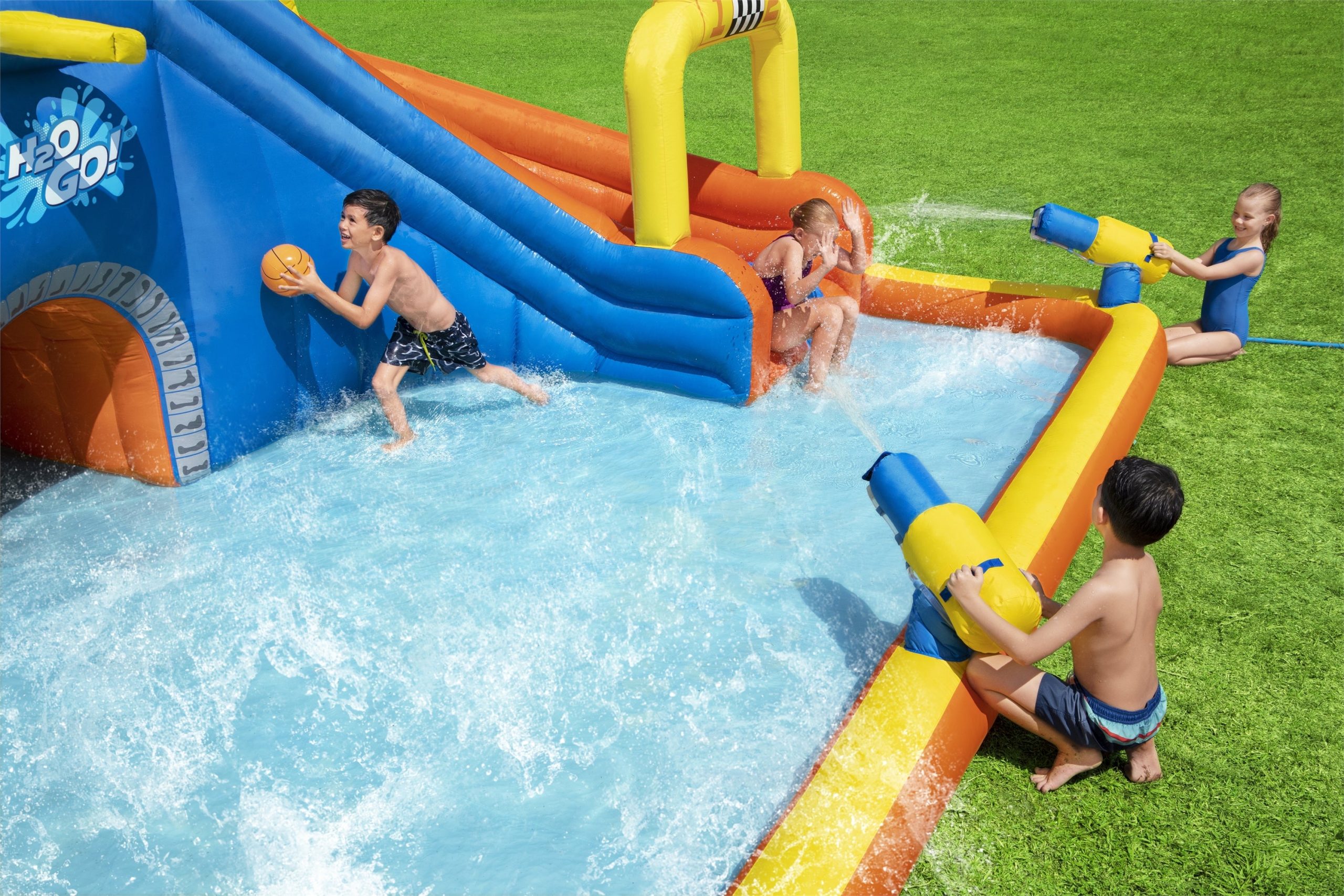H2OGO! Super Speedway Kids Inflatable Water Park 8'8 - Image 4